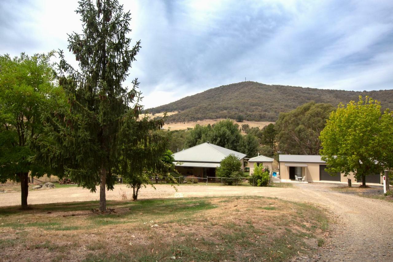 Pound Creek Gallery Apartment Tumbarumba Exterior photo